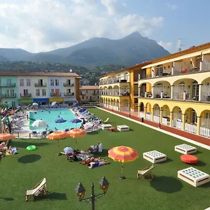 Giardino Dei Colori Dianella Pool Relax &family Friendly Appartement